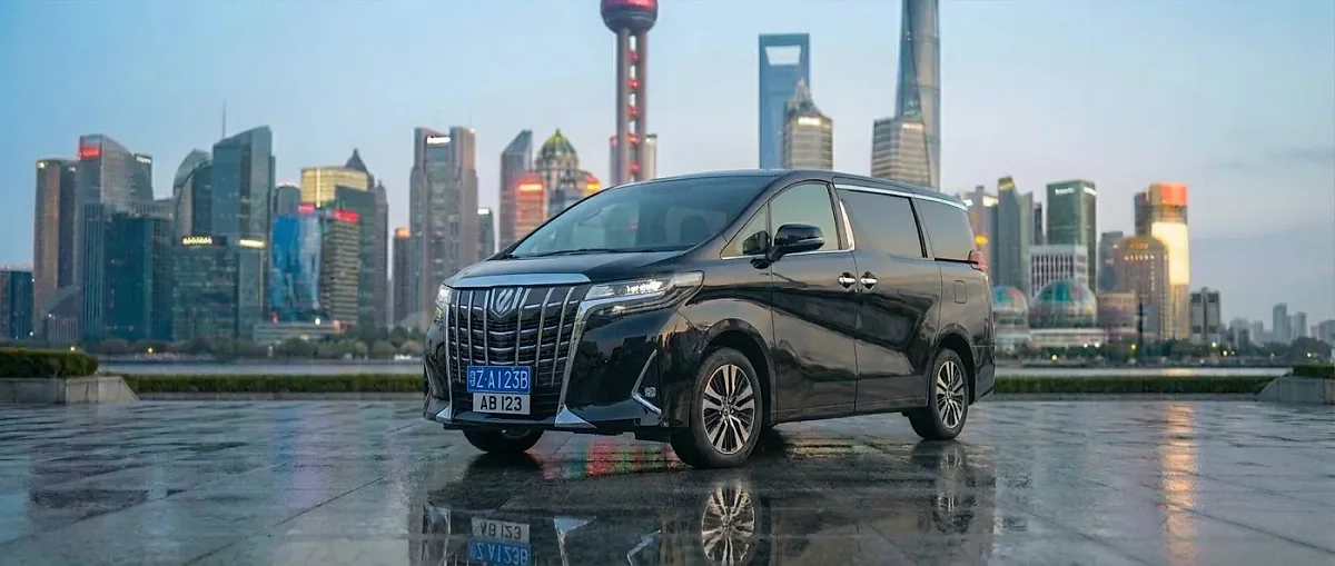 Cross-border private car for Hong Kong to Guangzhou transfer